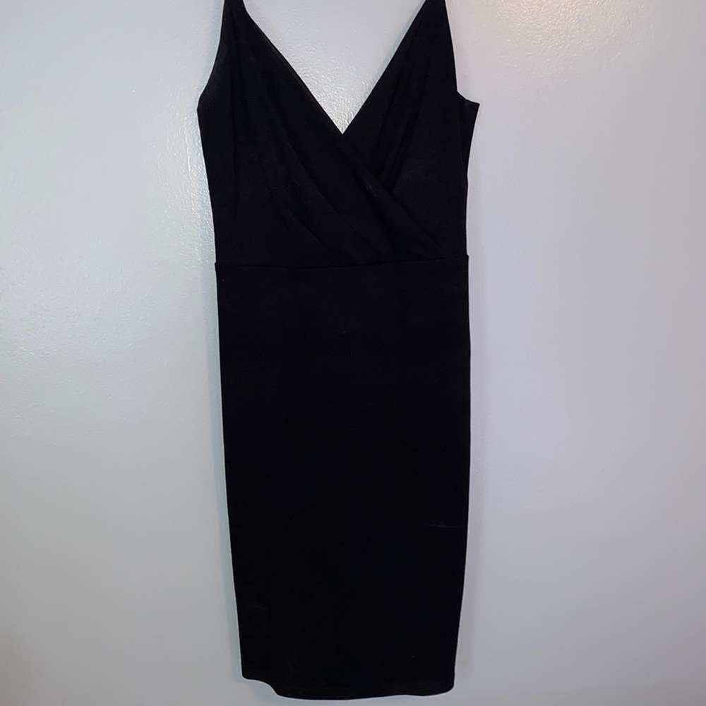 black homecoming dress - Picture 2 of 6